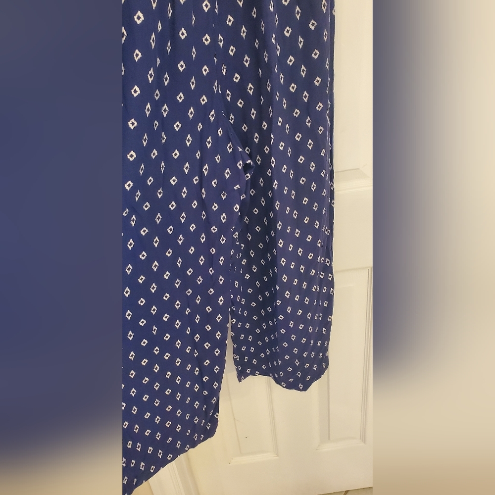 Jumpsuit - Picture 5 of 5